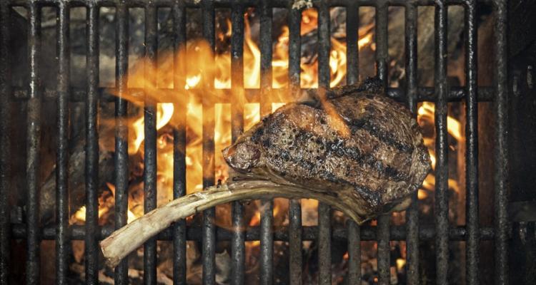 Grilled Tomahawk