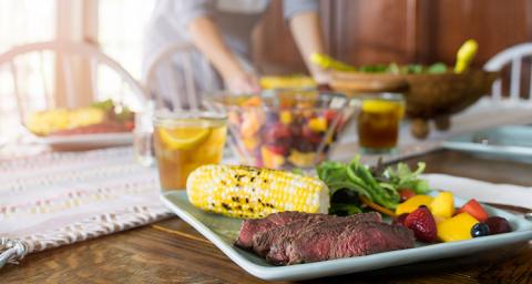 BeefLovingTexans_Lifestyle_01.jpg